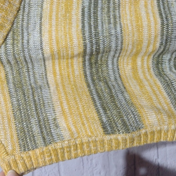 Rocawear Yellow and Gray Cowl Neck Sweater (XL) - Picture 6 of 6